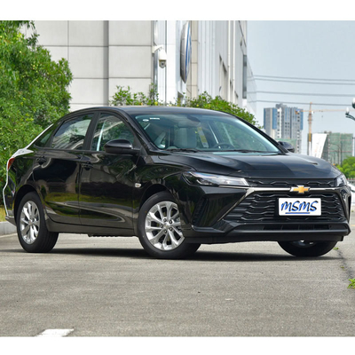 Asientos de cuero SUV Coches 2023 2024 Chevrolet Cruze Yue Xiang 1.5L de doble embrague Coches usados