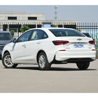 2023 Kia Setus 1.5L CVT Edición de lujo 5 puertas 5 asientos SUV compacto Carro de gasolina 4 Mes