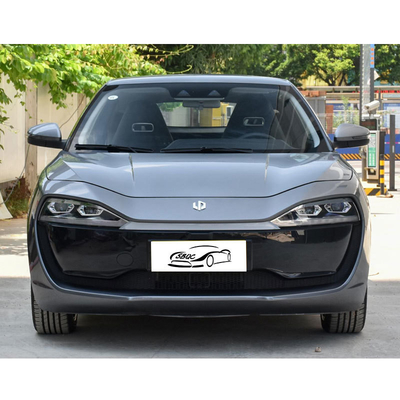Leapmotor S01 La combinación perfecta de estilo y funcionalidad de un coche eléctrico de 3 puertas
