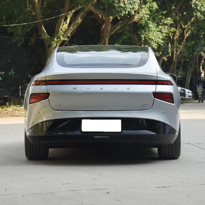 Xpeng P7 coche eléctrico vehículo de energía con 5 asientos y dimensiones 4880x1896x1450mm
