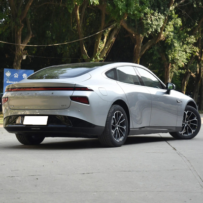 Xpeng P7 coche eléctrico vehículo de energía con 5 asientos y dimensiones 4880x1896x1450mm