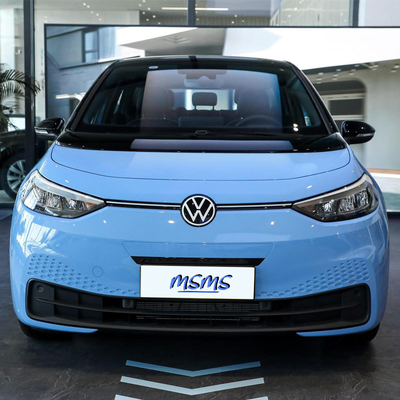 2023 Volkswagen ID3 coche pequeño eléctrico con 450 km de largo alcance y 1760 kg de peso en el borde