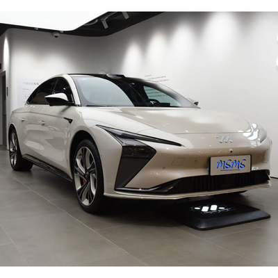 Zhiji IM L7 5 asientos coche eléctrico con un rango de 708Km batería de litio hierro fosfato hecho